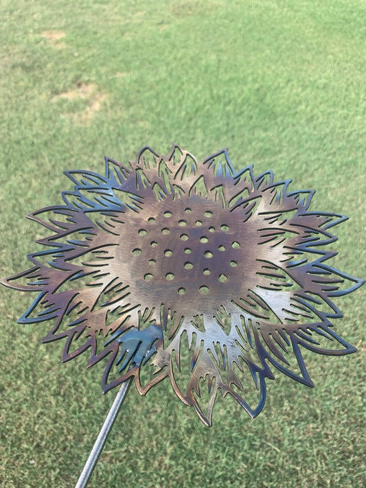 Sunflower garden stake